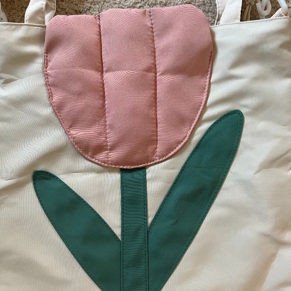 Cottage Core Tulip Tote Bag, Quilted, Full Zip, Pink & Green - Picture 6 of 8